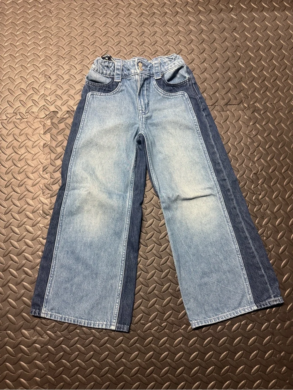 GAP trendy kids